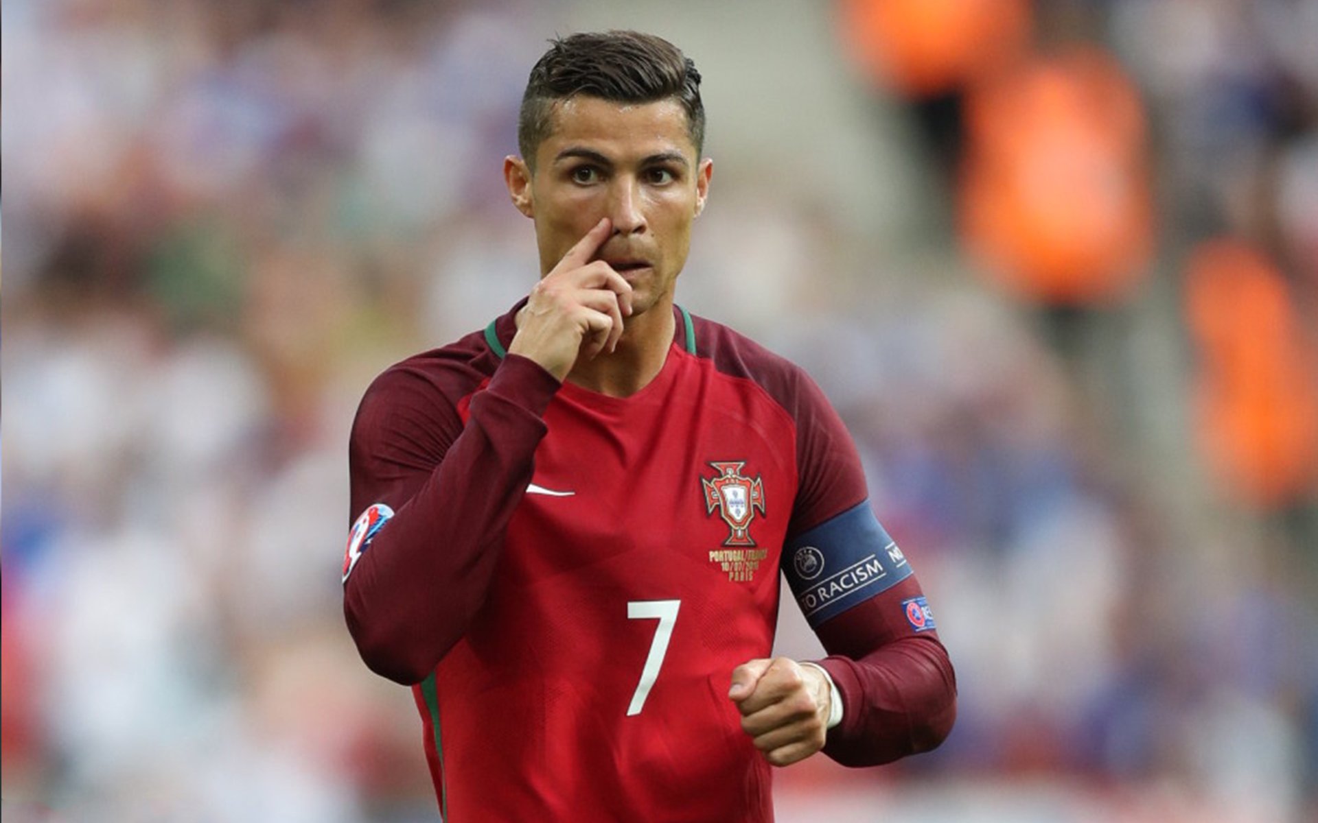 欧洲足球激烈争夺,各大豪门发力争冠!,欧洲足球强大